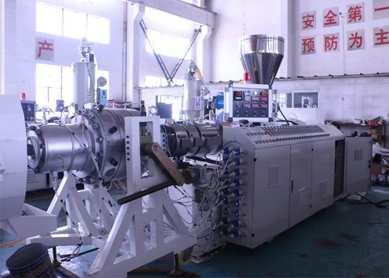 12MM UPVC PVC-Leitungsrohr, welches die Maschine herstellt Verdrängungs-Maschine herstellt